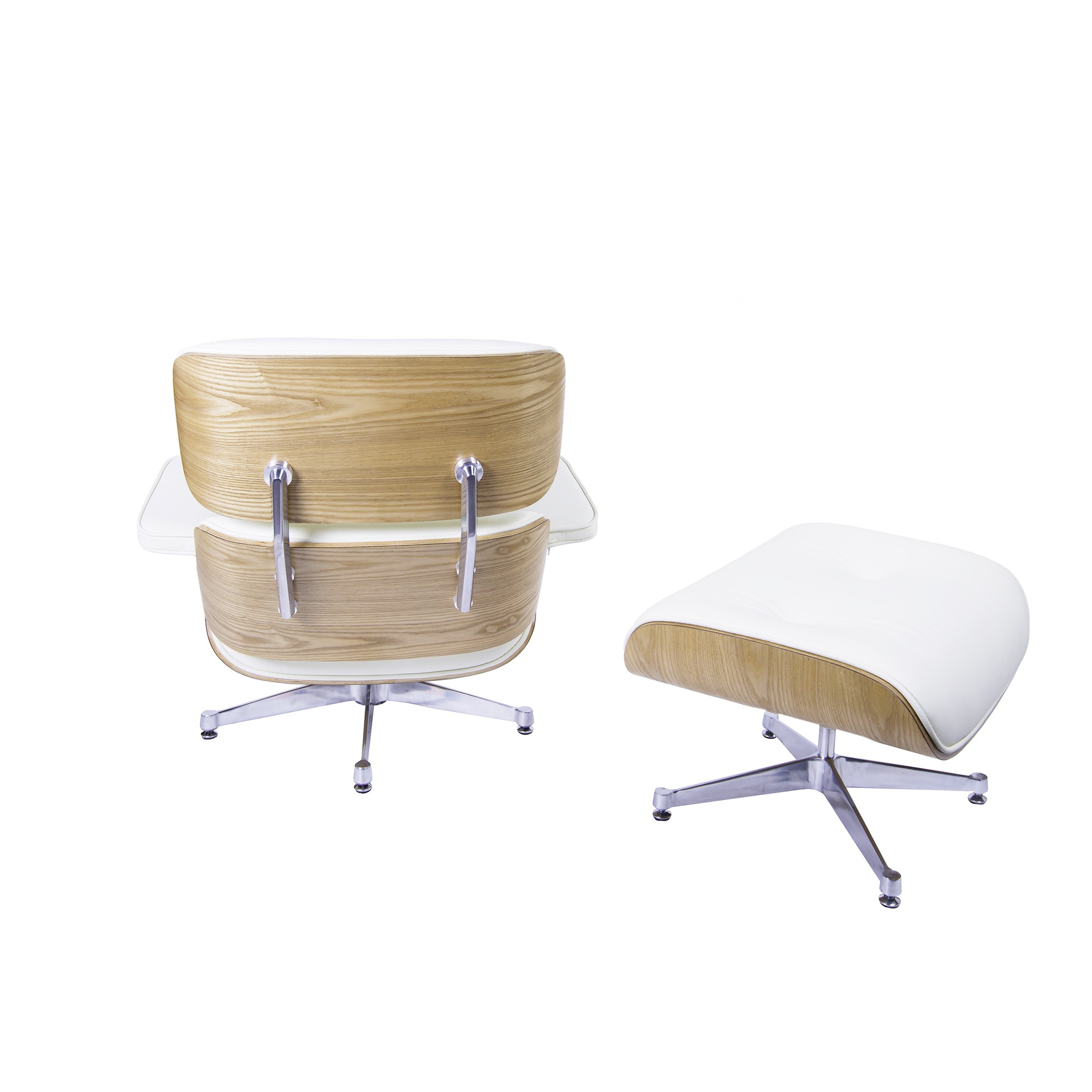 Charles Eames style, Lounge stoel met Hocker EA670 creme essenhout Gepolijste voet